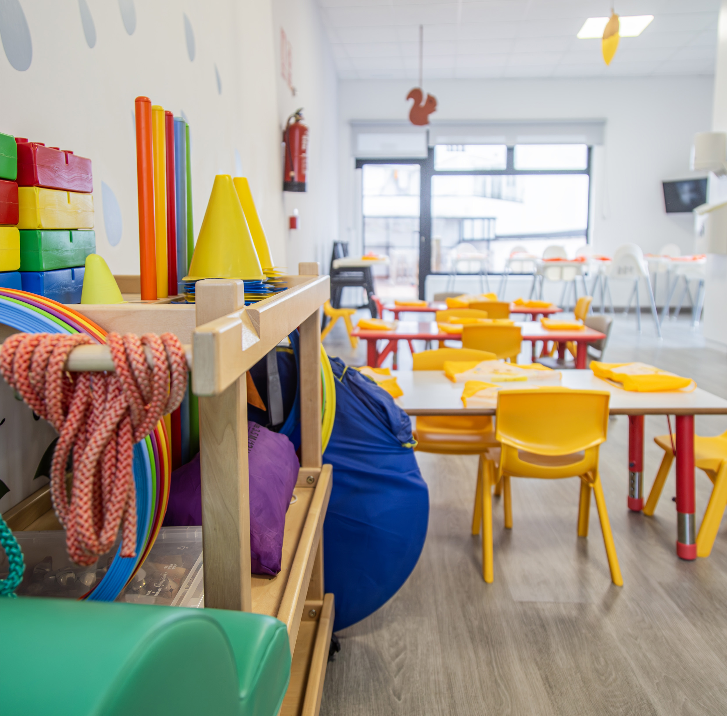 La metodología es activa tanto con las familias como con los niños/as.